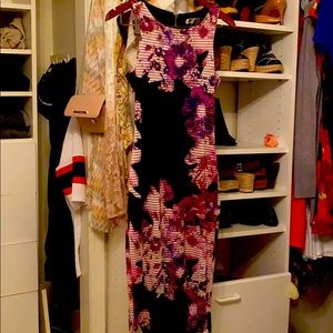 Vera Wang cocktail dress-⭐️⭐️⭐️